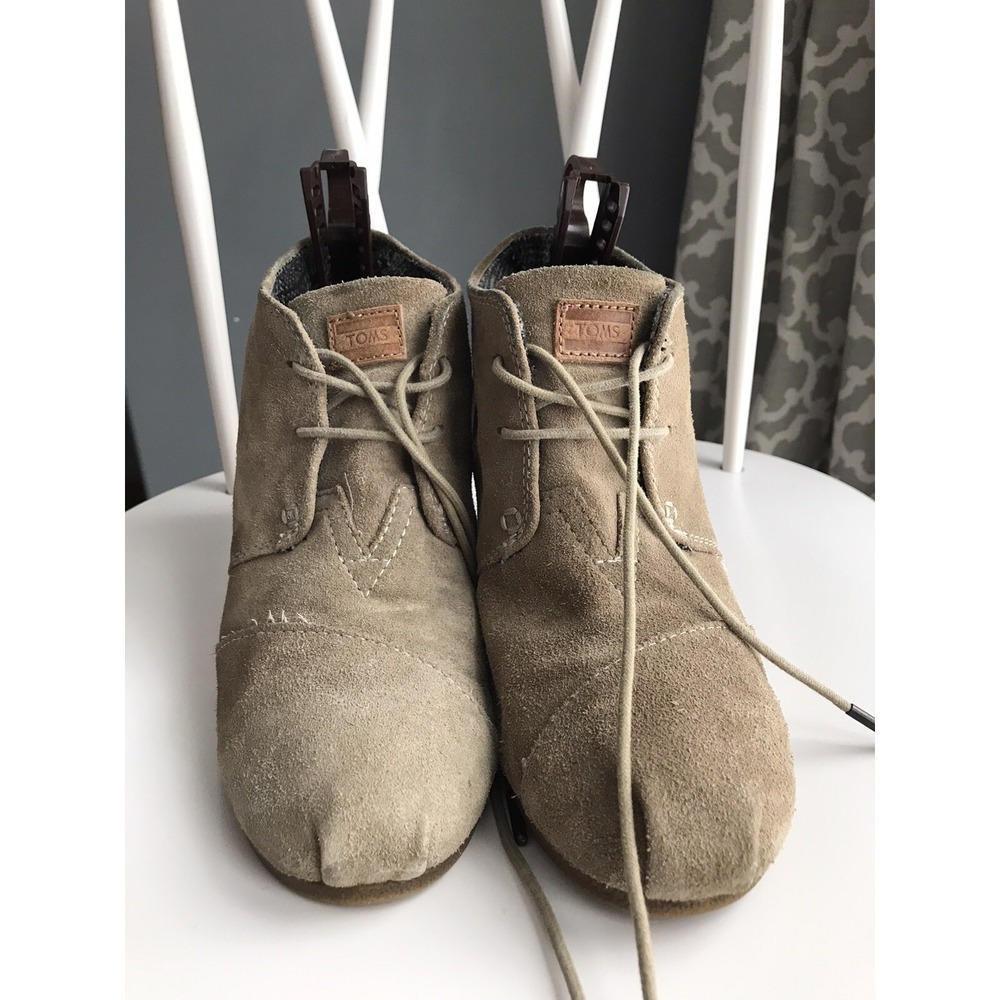 TOM'S Womens Size 9 W Desert Suede Booties Lace Up Tan Brown - Picture 2 of 5